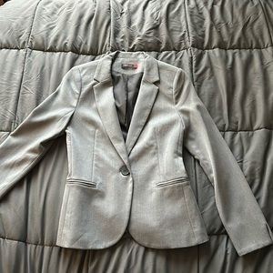 Gray buttoned blazer with shoulder pads xs